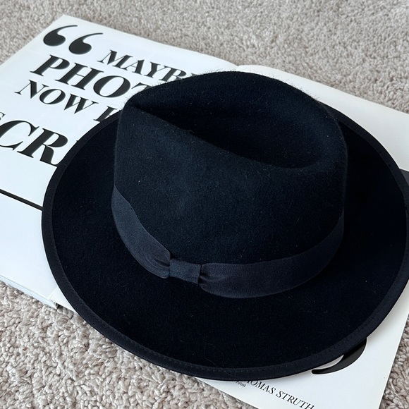 *Last One* Black & Other Stories Black Wool Fedora Brim Hat Size L